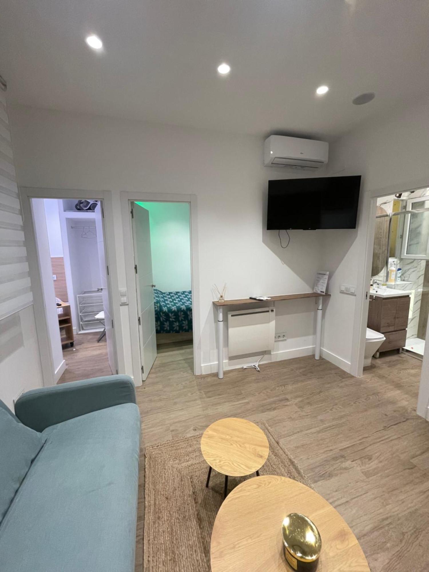 Cozy Apartment In Plaza Espana /Gran Via มาดริด ภายนอก รูปภาพ